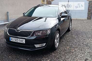 Универсал Skoda Octavia 2013 в Иршаве