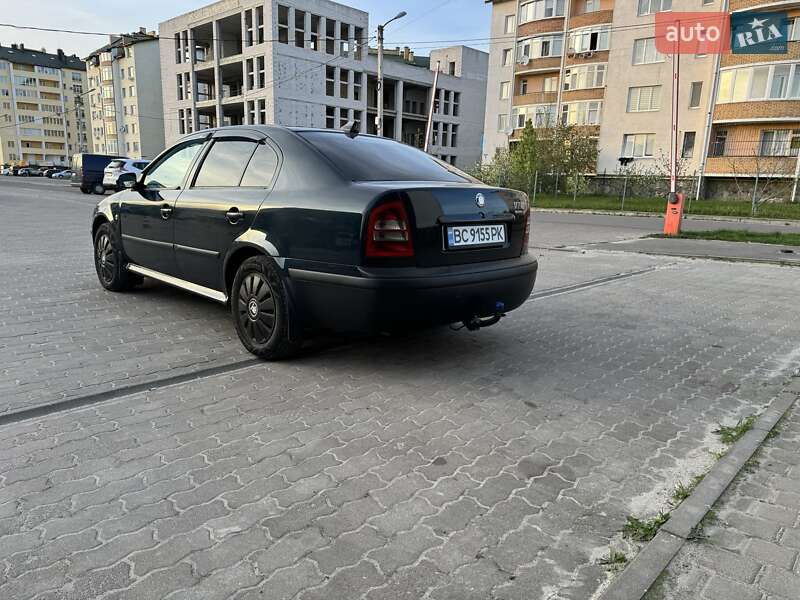 Лифтбек Skoda Octavia 2000 в Стрые