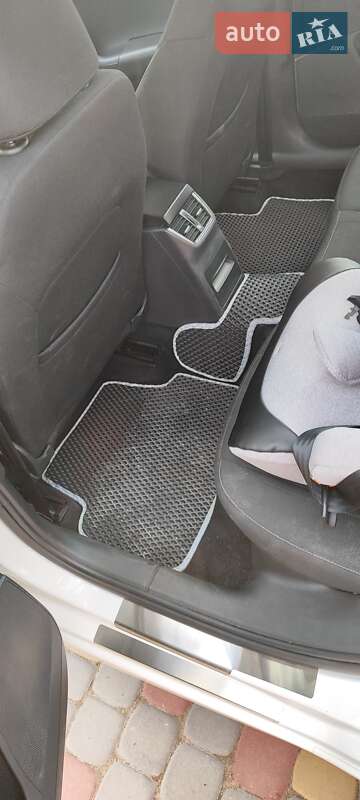 Универсал Skoda Octavia 2019 в Виннице