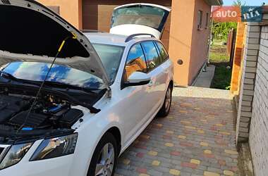 Универсал Skoda Octavia 2019 в 
