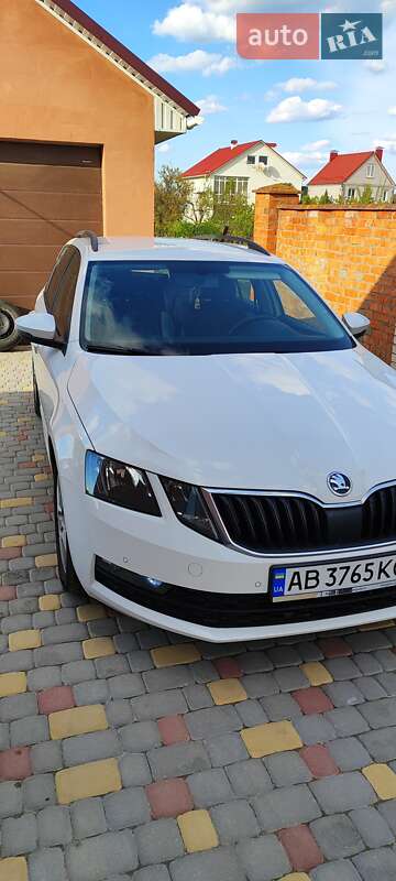 Универсал Skoda Octavia 2019 в Виннице