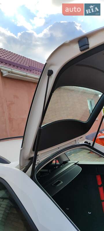 Универсал Skoda Octavia 2019 в Виннице