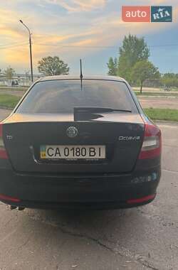 Лифтбек Skoda Octavia 2012 в Черкассах