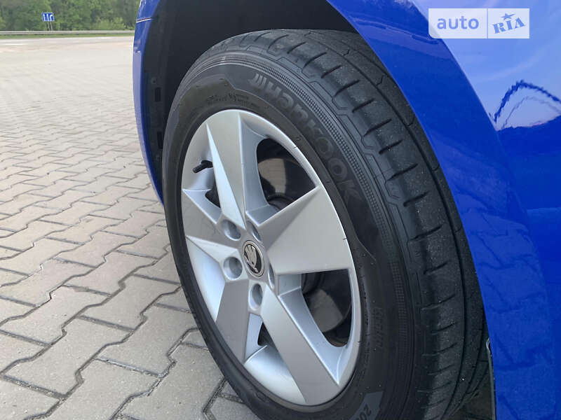 Лифтбек Skoda Octavia 2019 в Киеве