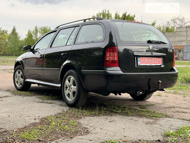 Універсал Skoda Octavia 2009 в Лубнах