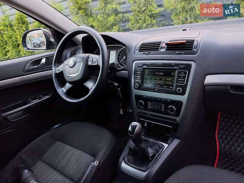 Универсал Skoda Octavia 2011 в Черкассах