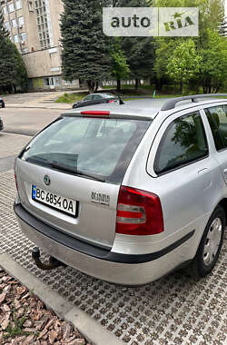 Универсал Skoda Octavia 2005 в Львове