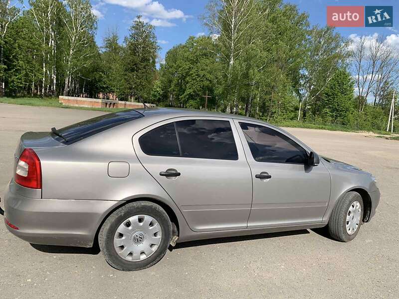 Лифтбек Skoda Octavia 2012 в Старом Самборе