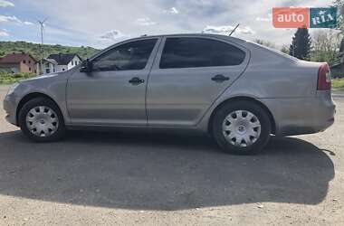 Лифтбек Skoda Octavia 2012 в Старом Самборе