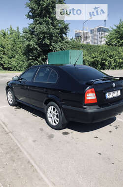 Лифтбек Skoda Octavia 2006 в Киеве