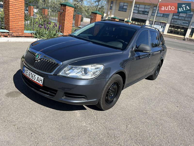Универсал Skoda Octavia 2011 в Днепре