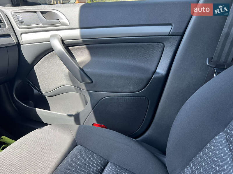 Универсал Skoda Octavia 2011 в Днепре