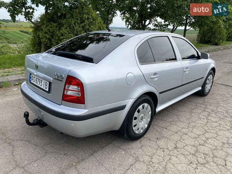 Лифтбек Skoda Octavia 2008 в Мукачево