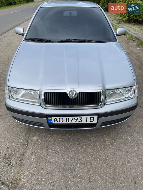 Лифтбек Skoda Octavia 2008 в Мукачево