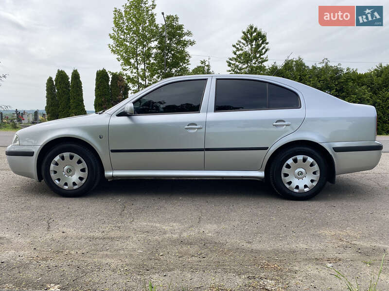 Лифтбек Skoda Octavia 2008 в Мукачево