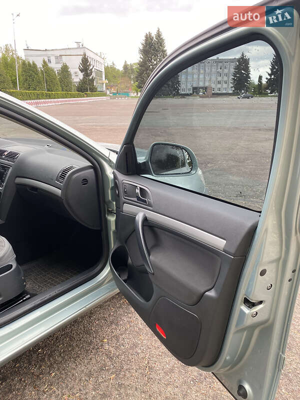 Універсал Skoda Octavia 2013 в Андрушівці фото 13 Універсал Skoda Octavia 2013 в Андрушівці