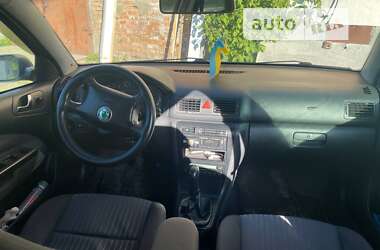 Лифтбек Skoda Octavia 2003 в Прилуках