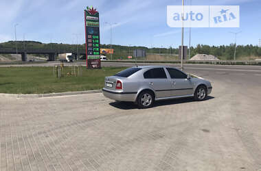 Лифтбек Skoda Octavia 2001 в Полтаве