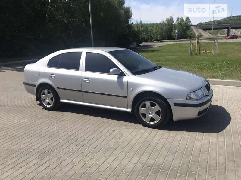 Лифтбек Skoda Octavia 2001 в Полтаве