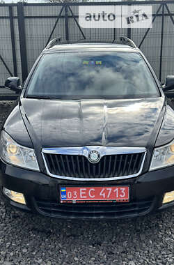 Універсал Skoda Octavia 2009 в Луцьку