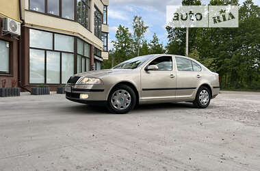 Лифтбек Skoda Octavia 2005 в Богородчанах