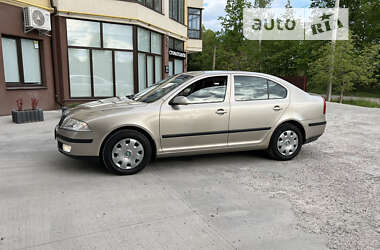 Лифтбек Skoda Octavia 2005 в Богородчанах