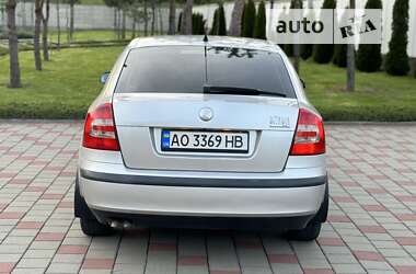 Ліфтбек Skoda Octavia 2006 в Іршаві