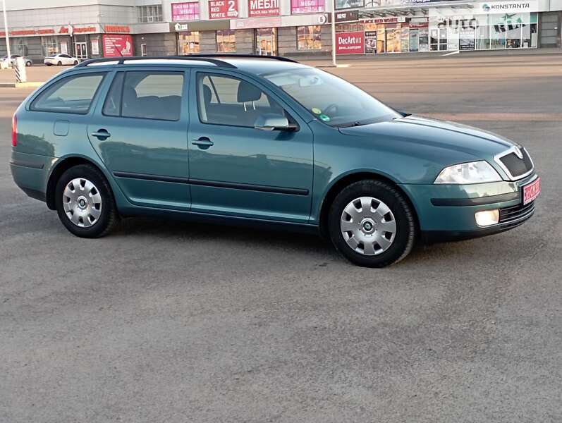 Ліфтбек Skoda Octavia 2008 в Полтаві