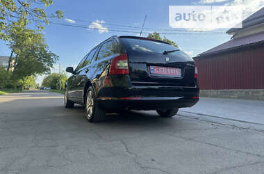 Универсал Skoda Octavia 2011 в Звенигородке