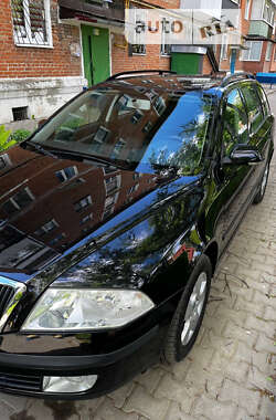 Універсал Skoda Octavia 2007 в Сумах