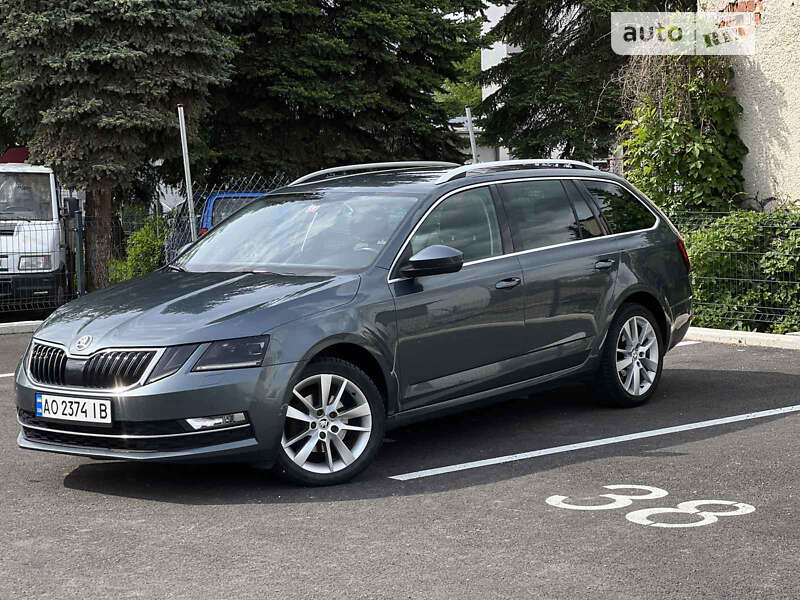 Универсал Skoda Octavia 2018 в Ужгороде