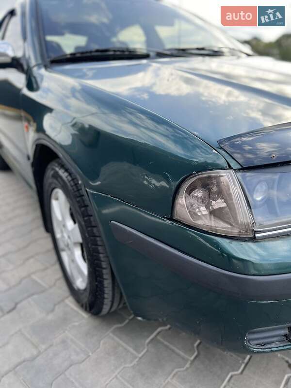 Универсал Skoda Octavia 2000 в Желтых Водах