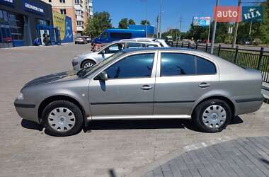 Ліфтбек Skoda Octavia 2006 в Полтаві