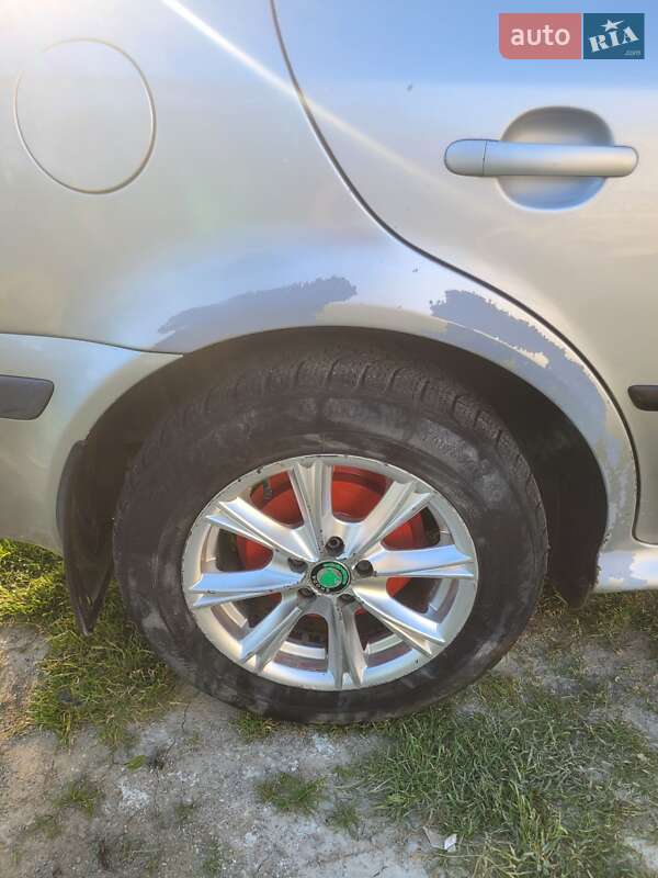 Ліфтбек Skoda Octavia 2002 в Надвірній