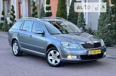 Универсал Skoda Octavia 2012 в Стрые