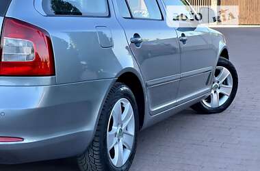 Универсал Skoda Octavia 2012 в Стрые