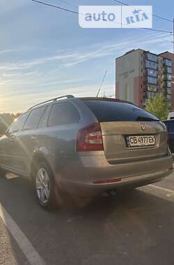 Универсал Skoda Octavia 2009 в Чернигове