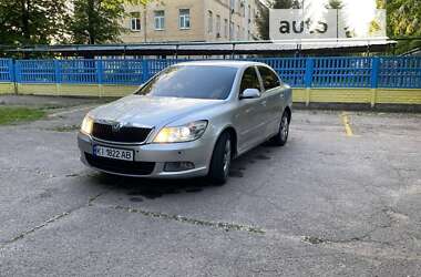 Лифтбек Skoda Octavia 2004 в Желтых Водах