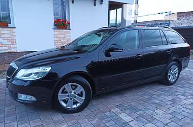 Универсал Skoda Octavia 2012 в Стрые