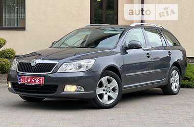 Универсал Skoda Octavia 2013 в Стрые