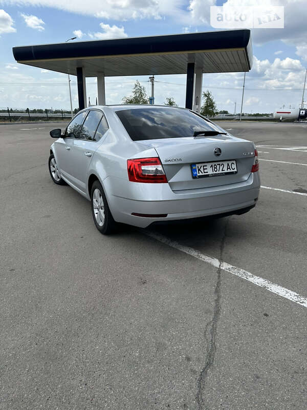 Лифтбек Skoda Octavia 2019 в Днепре