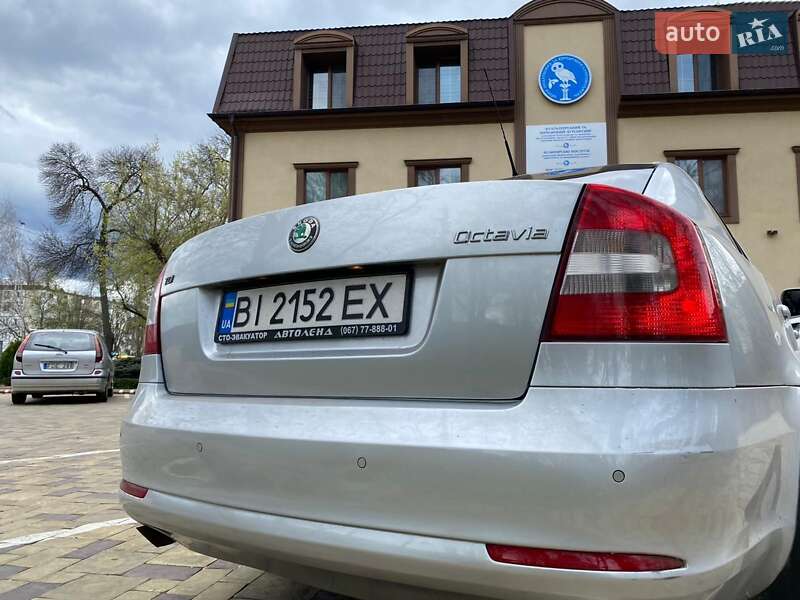 Лифтбек Skoda Octavia 2009 в Кременчуге
