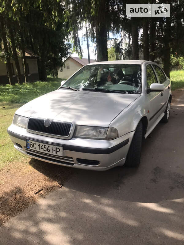 Лифтбек Skoda Octavia 1997 в Тернополе