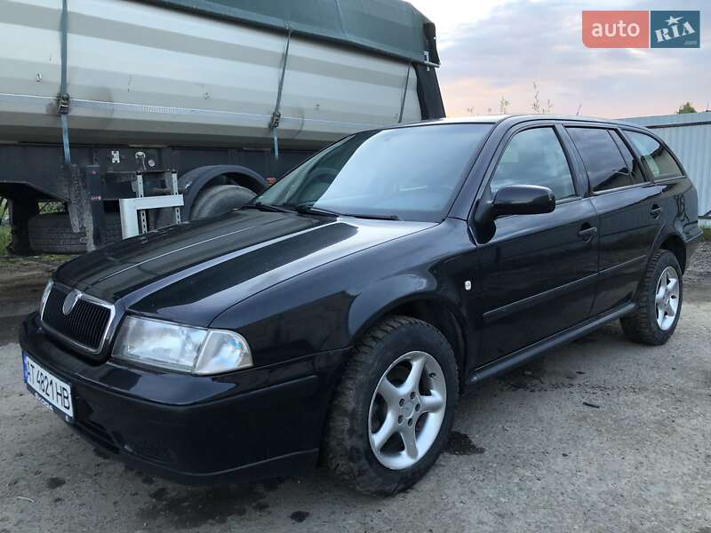 Універсал Skoda Octavia 1999 в Долині