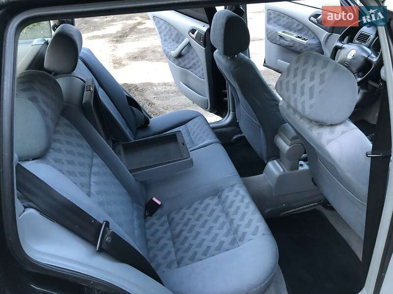 Універсал Skoda Octavia 1999 в Долині