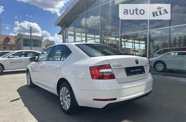 Лифтбек Skoda Octavia 2017 в Киеве