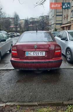 Лифтбек Skoda Octavia 1998 в Львове