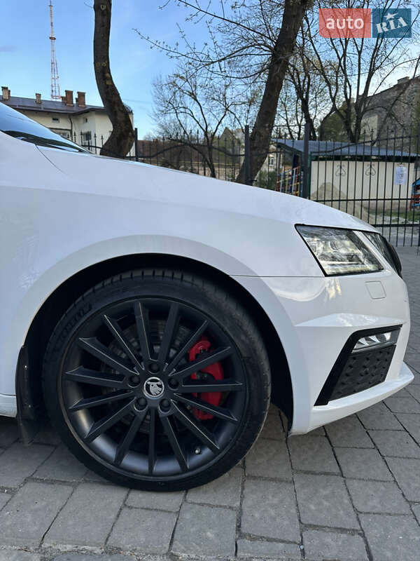 Універсал Skoda Octavia 2017 в Львові фото 6 Універсал Skoda Octavia 2017 в Львові