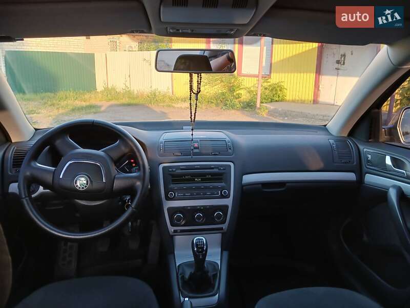 Лифтбек Skoda Octavia 2012 в Славянске фото 7 Лифтбек Skoda Octavia 2012 в Славянске