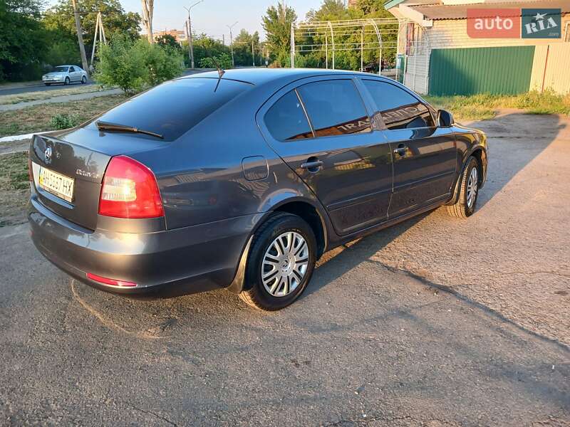 Лифтбек Skoda Octavia 2012 в Славянске фото 4 Лифтбек Skoda Octavia 2012 в Славянске